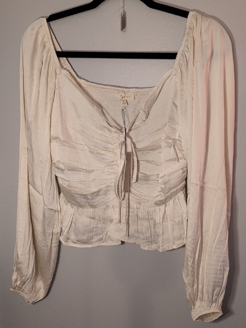 Promesa Cream Long-Sleeve Tie-Front Peasant Blouse